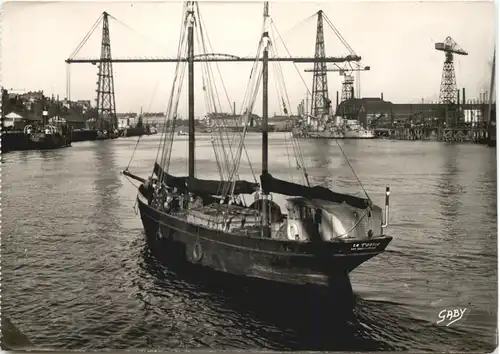 Nantes - Le Port -681880