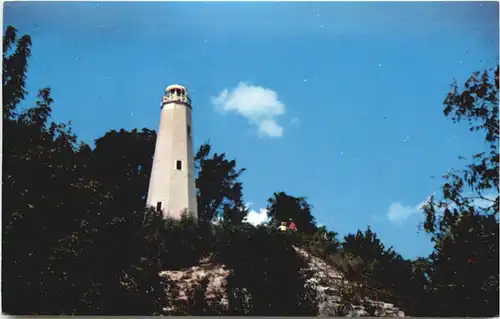 The Lighthouse on Cardiff Hill -681972
