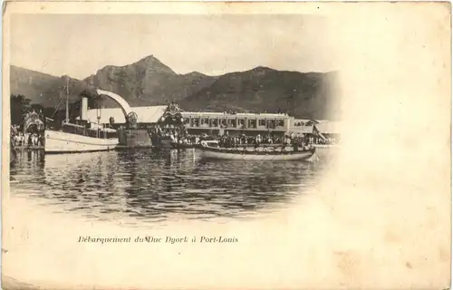 Mauritius - Debarquement du Due Dyork a Port Louis -682134