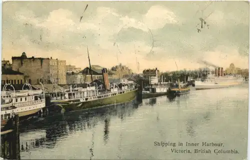 Victoria - British Columbia - Shipping in Inner Harbour -682522