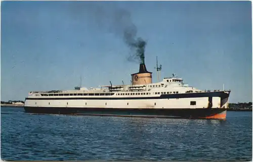 The Ferry Pocahontas between Little Creek -682756