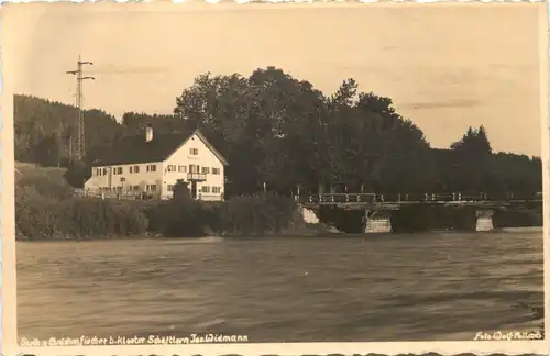 Gasthaus Brückenfischer bei Kloster Schäftlarn -683546