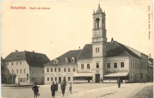 Königsbrück - Markt mit Rathaus -683848