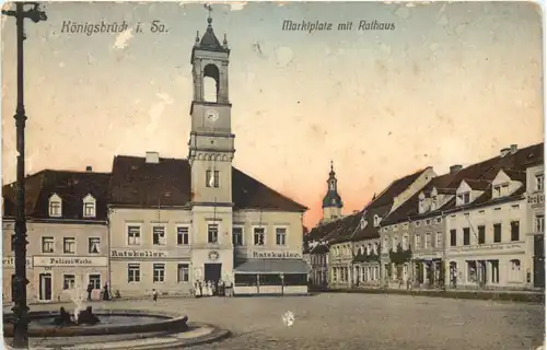 Königsbrück - Markt mit Rathaus -684160