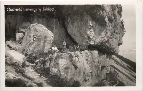 Ötscherhöhleneingang Geldloch -684772