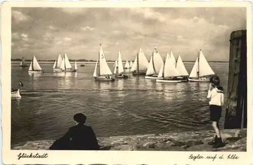 Glückstadt - Segler auf der Elbe -684928