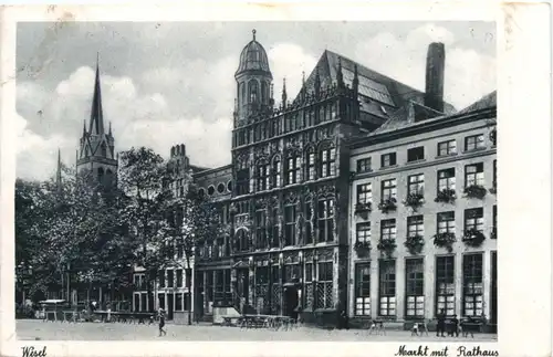 Wesel - Markt mit Rathaus -685164