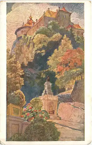 Kufstein vom oberen Stadtplatz mit Festung und Denkmal -548456