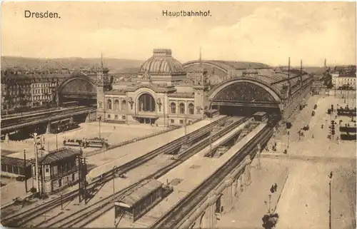 Dresden, Hauptbahnhof -548914