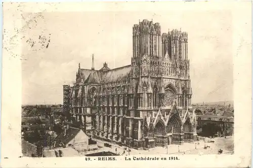 Reims - La Cathedrale en 1914 -686878