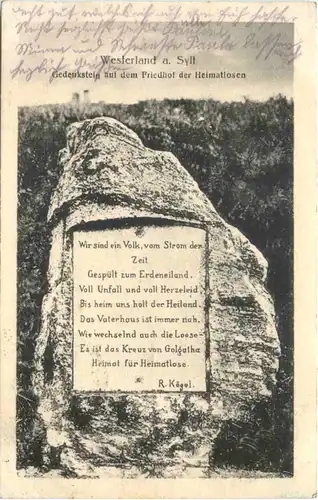 Westerland auf Sylt - Gedenkstein auf dem Friedhof der Heimatlosen -687308