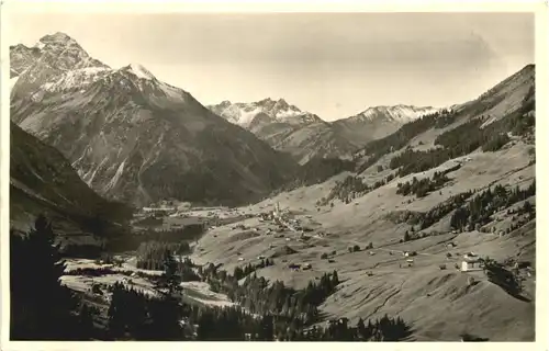 Mittelberg und Bödmen -688444