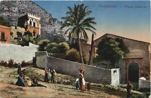 Taormina - Piazza Carmine -689234