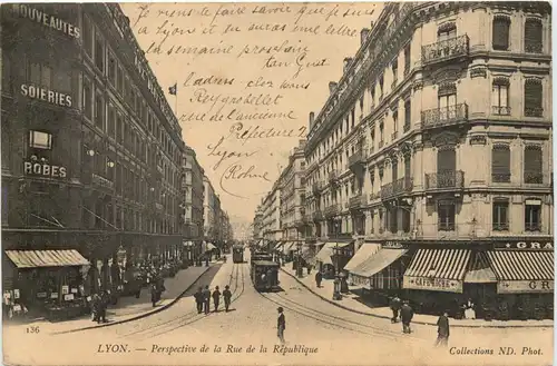 Lyon - Rue de la Republique -690338