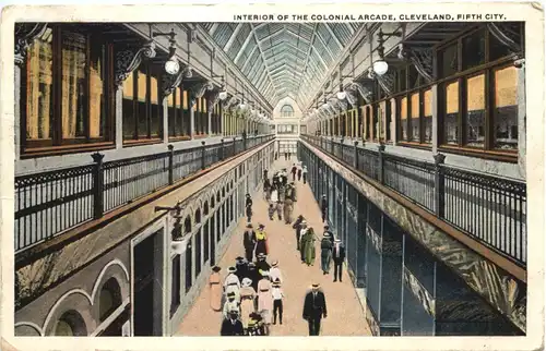 Cleveland - Interior ofthe Colonial Arcade -690628
