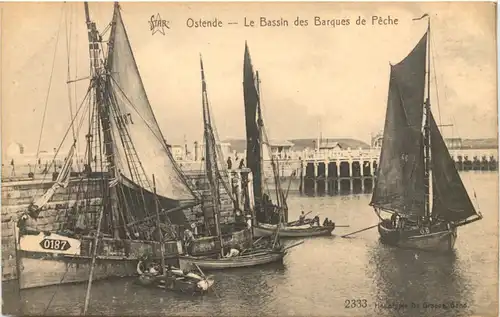 Ostende - Le Bassin des Barques de Peche -690898