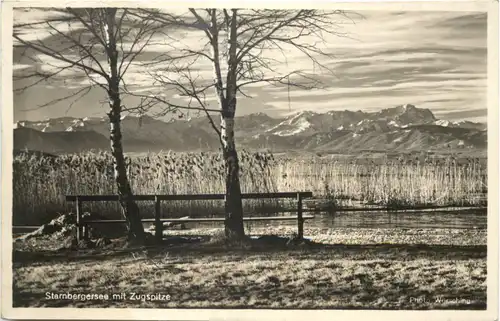 Am Starnberger See, mit Zugspitze -549562