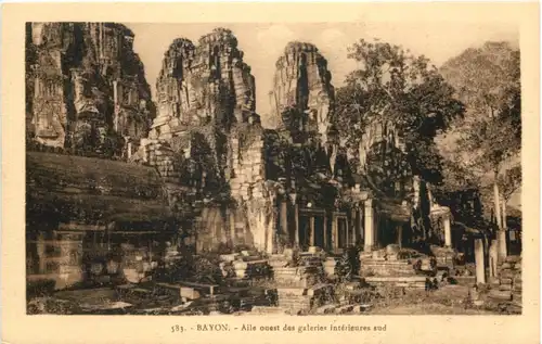 Cambodia - Bayon -692052