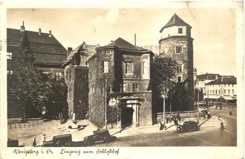 Königsberg - Eingang zum Schlosshof -693208