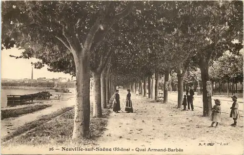 Neuville sur Saone - Quai Armand Barbes -694200