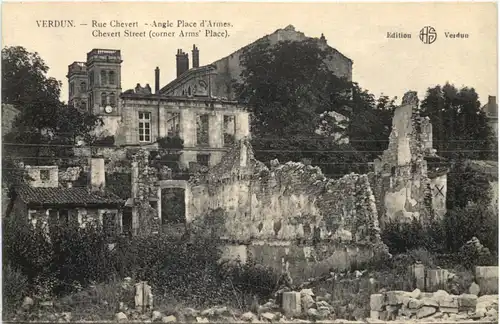Verdun - Rue Chevert -694360