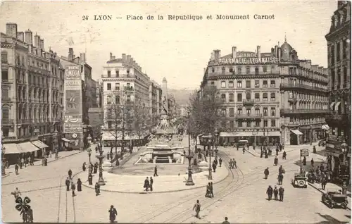 Lyon - Place de la Republique -694392