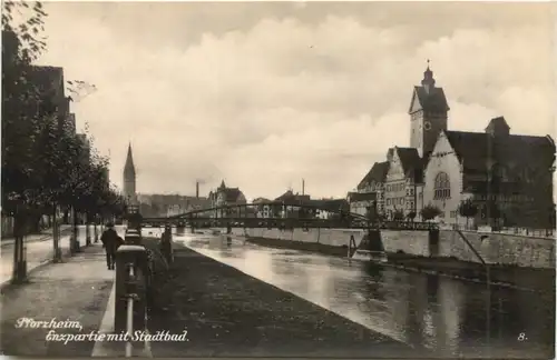 Pforzheim - Enzpartie mit Stadtbild -694726