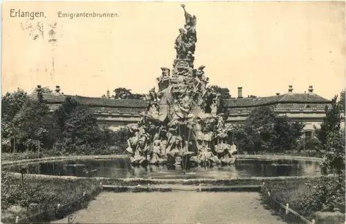 Erlangen - Emigrantenbrunnen -695024