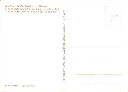 Köln-Deutz, Grosses Feuerwerk im Rheinpark -552188