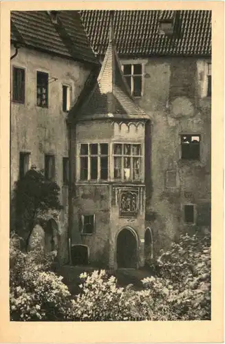 Füssen, Schloss, Im Schloss-Hof -552506