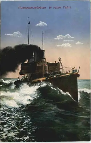 Hochseetorpedoboot in voller Fahrt -696188