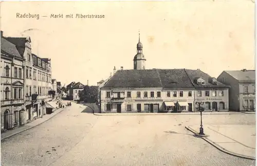 Radeburg - MaArkt mit Albertstrasse -696672