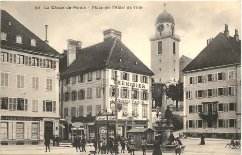 La Chaux de Fonds - Place de l Hotel de Ville -697508