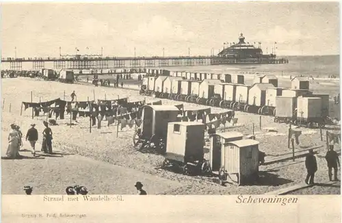 Scheveningen - Strand met Wandelhoofd -697620