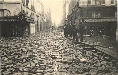 Paris - La Crue de la Seine 1910 -697826