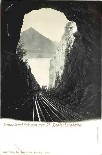 Tunnelausblick von der St. Beatenbergbahn -698122