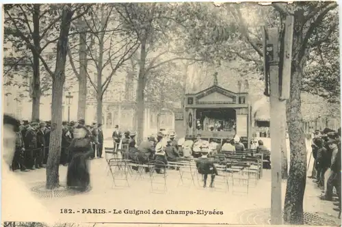 Paris - Le Guignol des Champs Elysees -698274