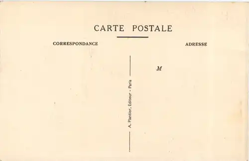 PAris Montmartre - Cabaret du Neant -698604