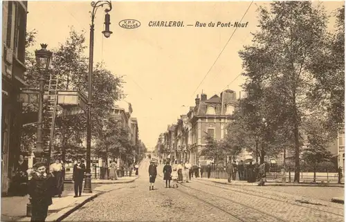 Charleroi - Rue du Pont Neuf -699200