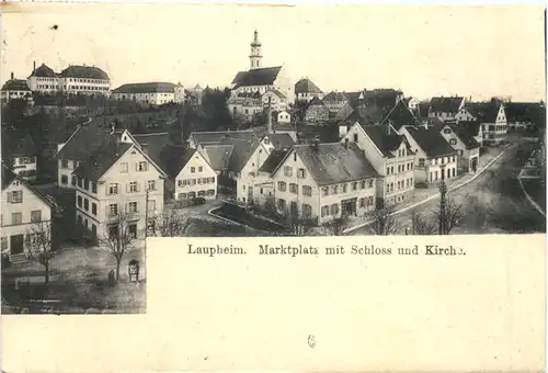 Laupheim - Marktplatz mit Schloss und Kirche -700184