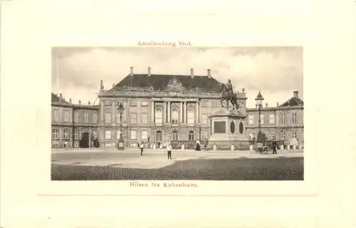 Hilsen fra Kobenhavn - Amalienborg Slot -701412