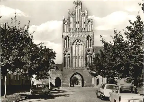 Neubrandenburg - Treptower Tor -705888