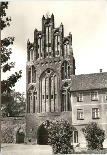 Neubrandenburg - Treptower Tor -705886