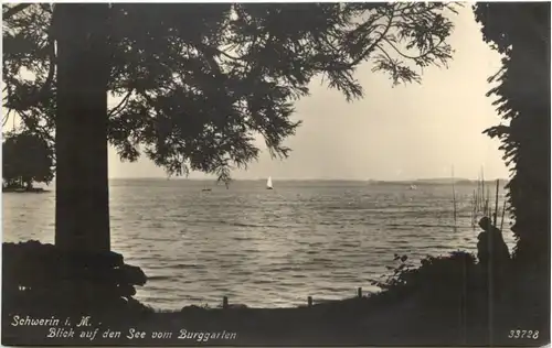 Schwerin - Blick auf den See -705902