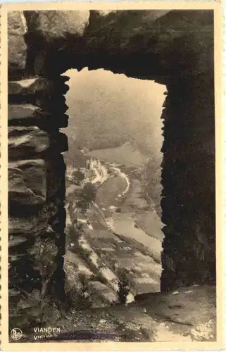 Vianden -710386