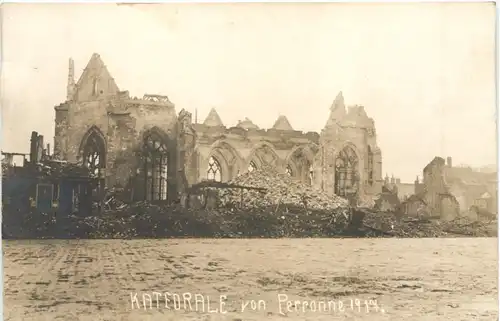 Katedrale von Peronne 1917 -710494