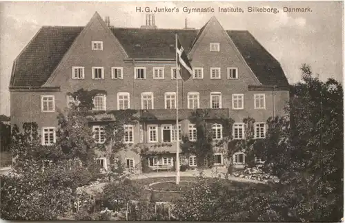 Silkeborg Danmark - H. G. Junkers Gymnastic Institute -711136