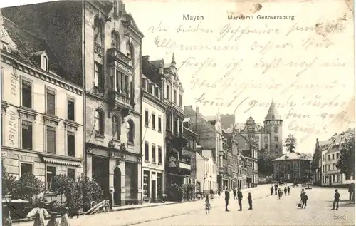 Mayen - Markt mit Genovevaburg -712924