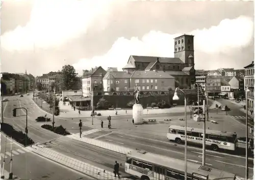 Bad Aachen - Kaiserplatz -715594