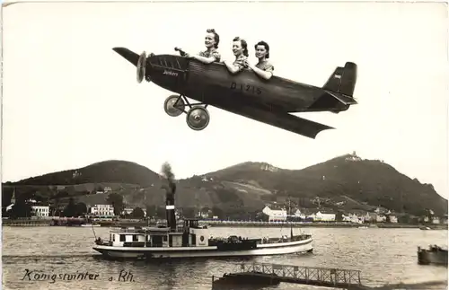 Königswinter am Rhein - Flugzeug -715854